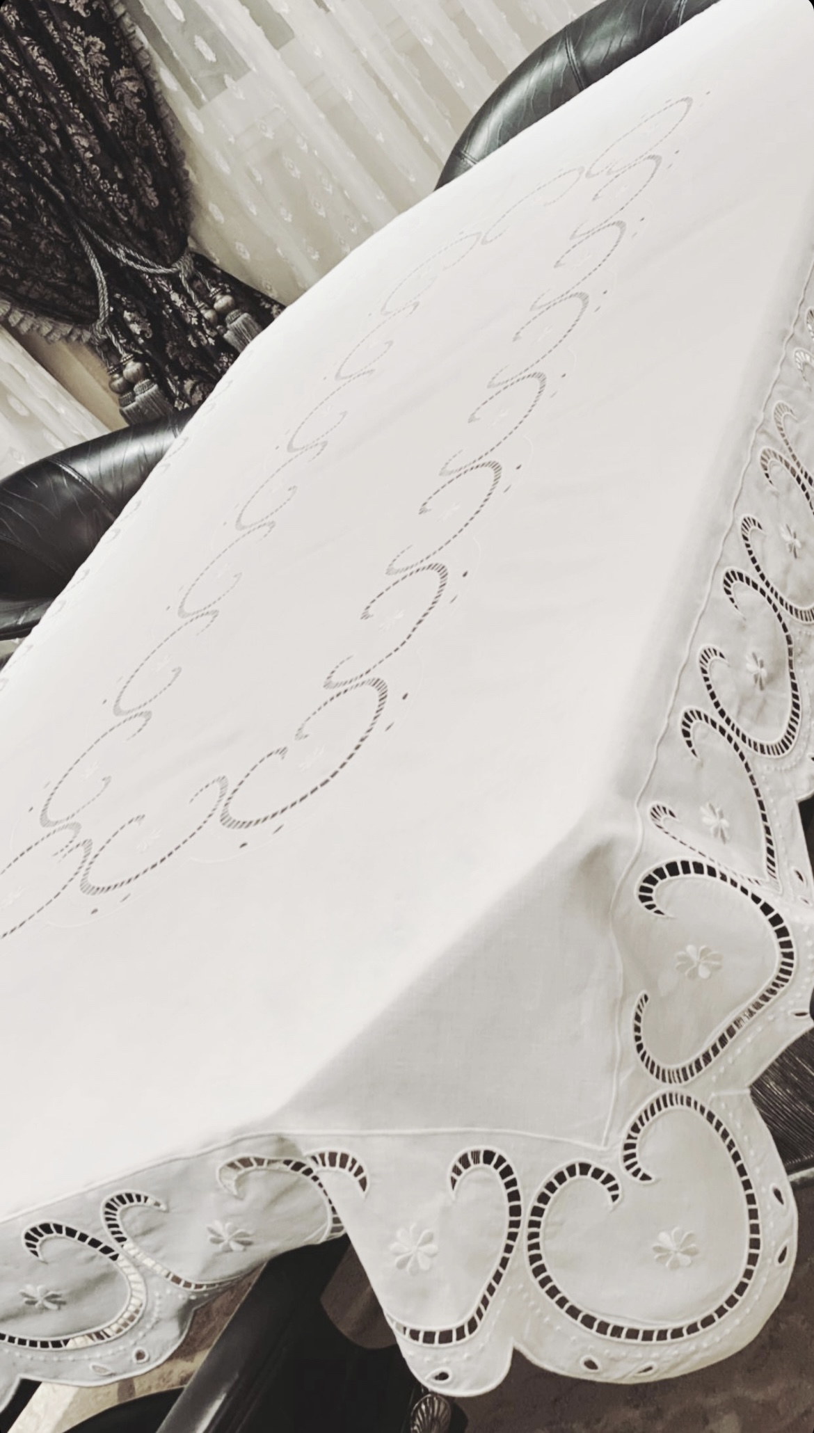 BEYAZİŞ MASA ÖRTÜSÜ