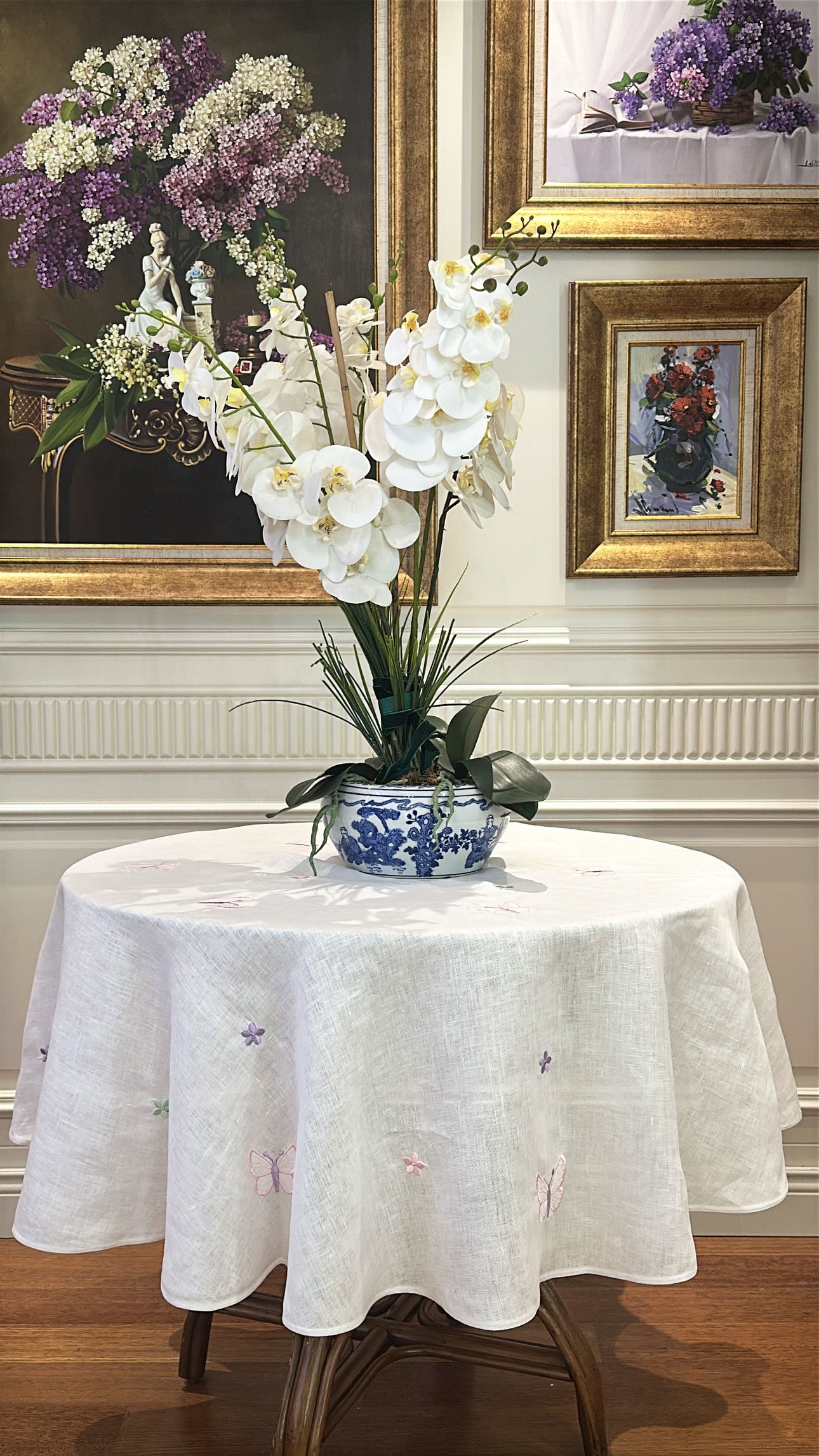 KELEBEK SERİSİ YUVARLAK MASA ÖRTÜSÜ